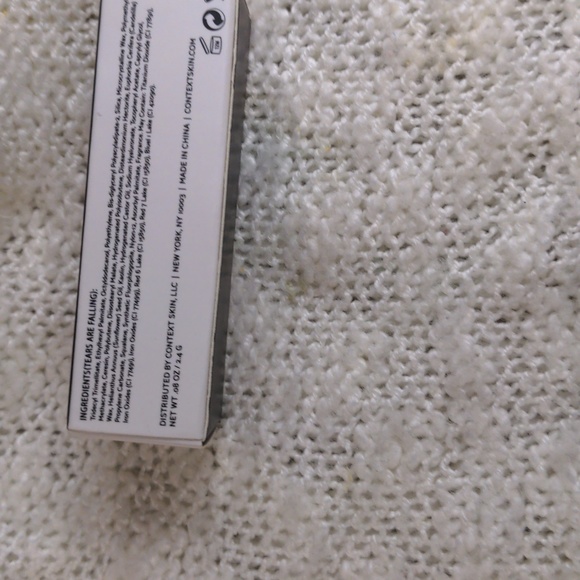 Context Matte Lipstick in 116 Tears Are Falling, 2.4g/0.08oz - Picture 5 of 7